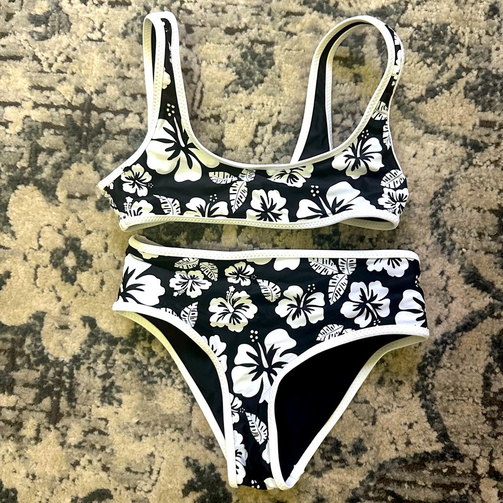 Roxy childs Black and White Floral Bikini Set